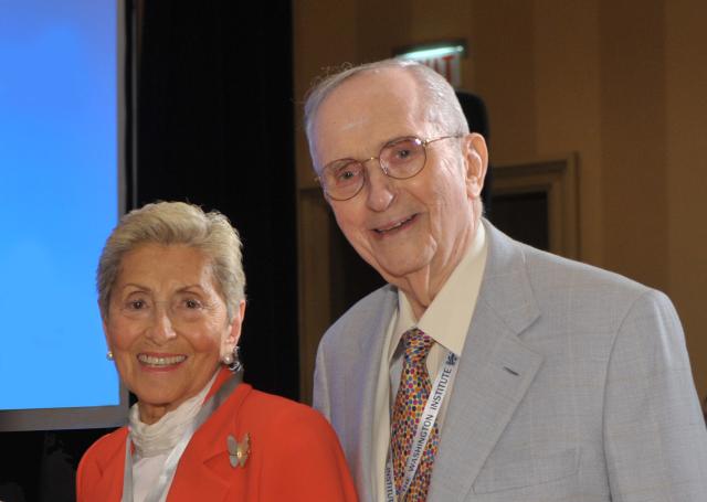 Barbi and Larry Weinberg - source: The Washington Institute